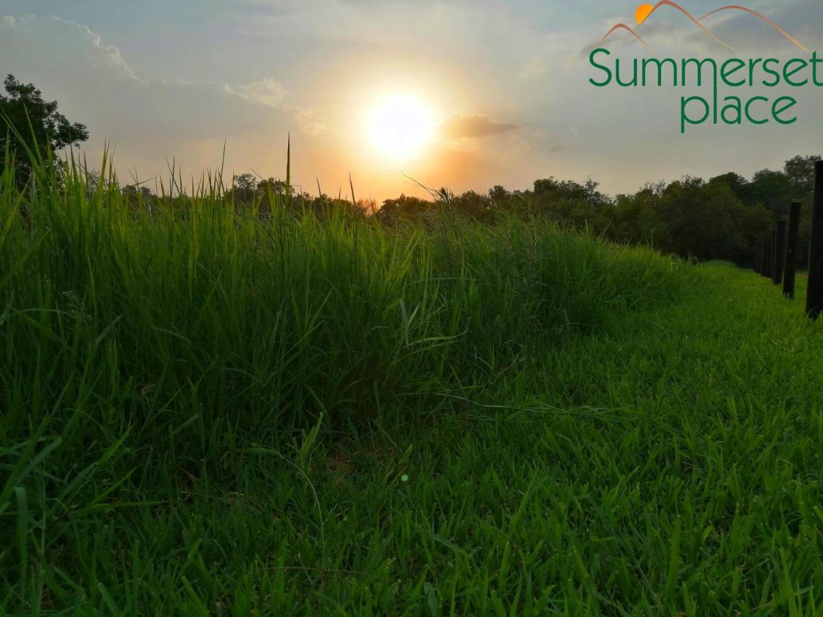 Summerset Place Country House เบอลา-เบอลา ภายนอก รูปภาพ
