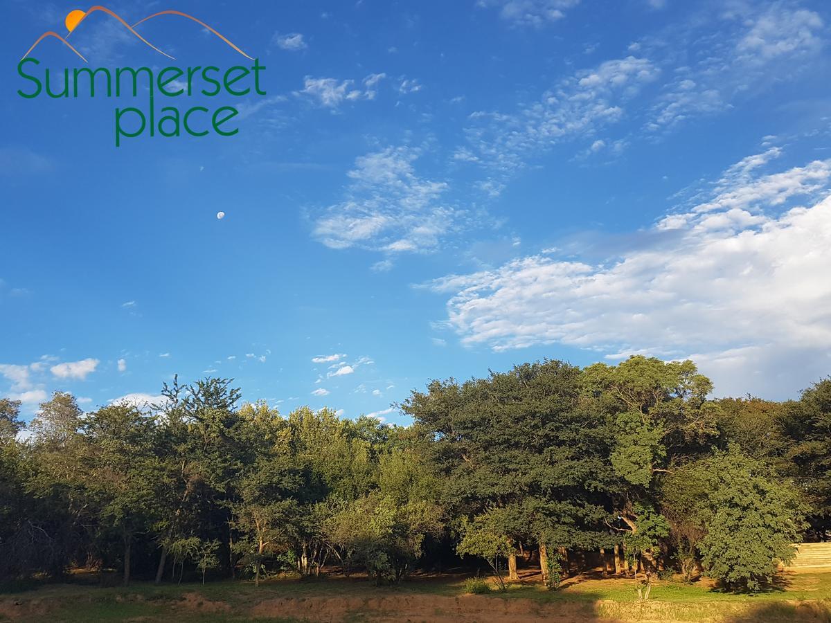 Summerset Place Country House เบอลา-เบอลา ภายนอก รูปภาพ